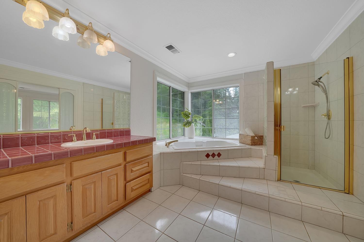 Detail Gallery Image 50 of 83 For 12940 Sutter Creek Road, Sutter Creek,  CA 95685 - 4 Beds | 4 Baths