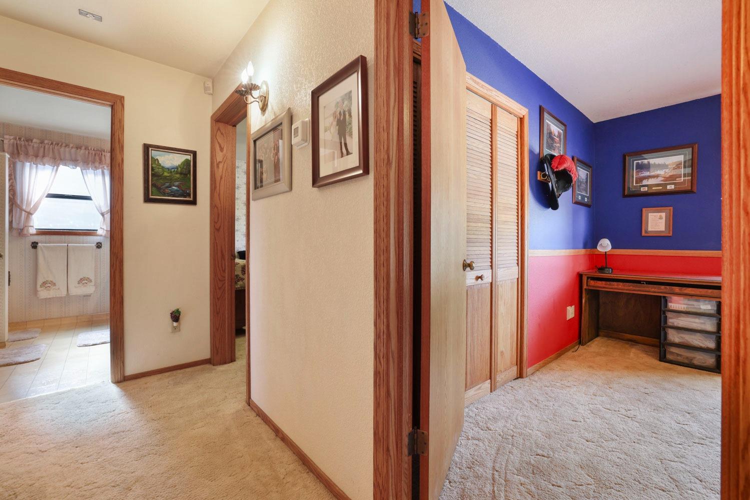Detail Gallery Image 10 of 67 For 1706 Houser Ln, Modesto,  CA 95358 - 3 Beds | 2 Baths