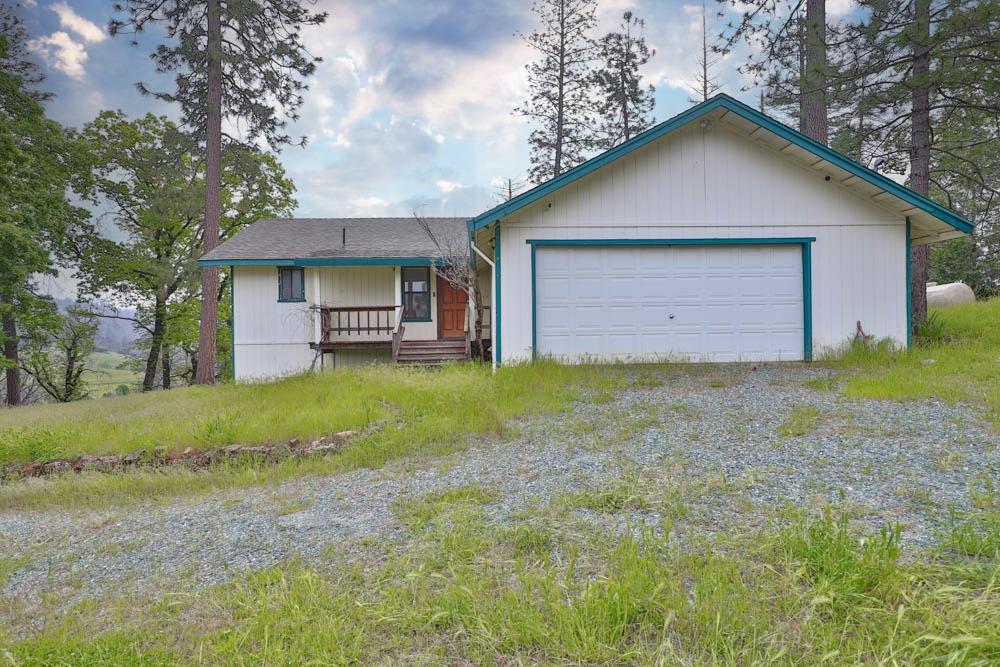 Photo of 2485 Tolowa Trail, Placerville, CA 95667