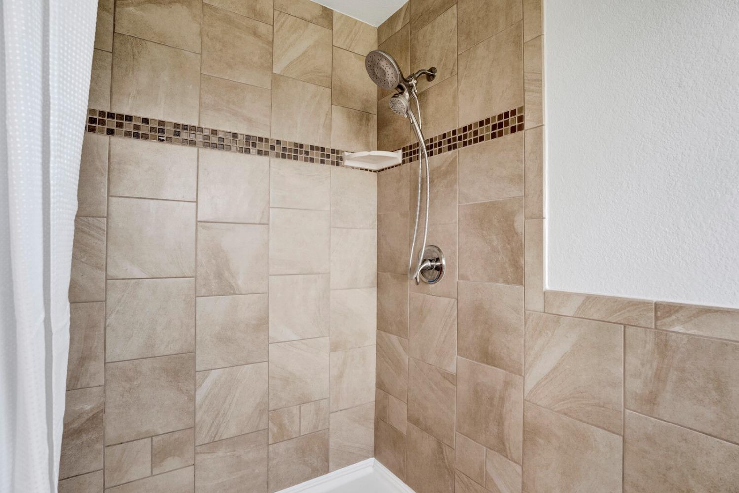 Detail Gallery Image 21 of 53 For 3817 Sheedy Ct, Antelope,  CA 95843 - 3 Beds | 2/1 Baths