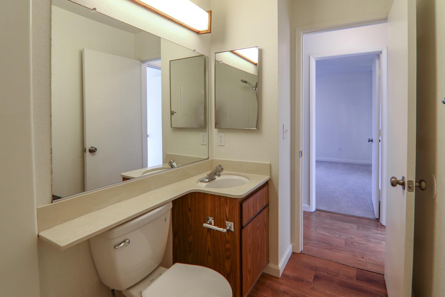 Detail Gallery Image 14 of 25 For 385 R St, Lincoln,  CA 95648 - 2 Beds | 2 Baths