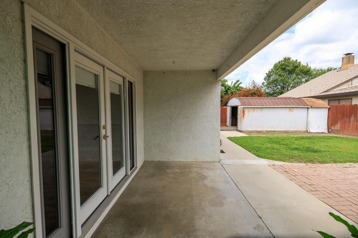 Detail Gallery Image 50 of 64 For 2300 Lincoln Oak Dr, Modesto,  CA 95355 - 3 Beds | 2 Baths