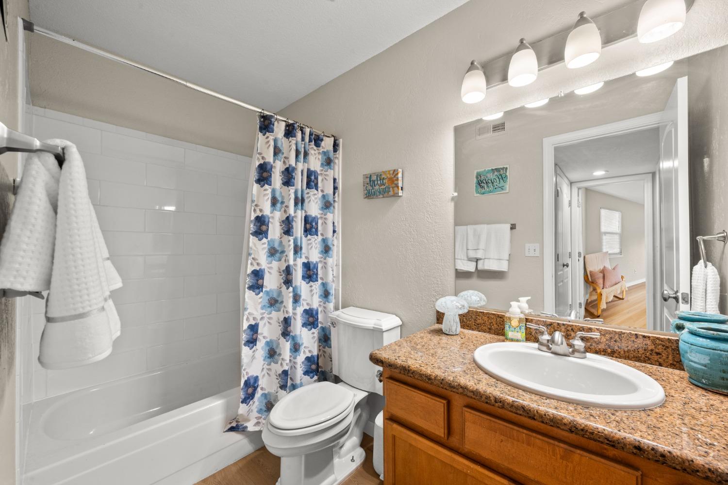 Detail Gallery Image 16 of 30 For 7131 Stella Ln #35,  Carmichael,  CA 95608 - 2 Beds | 2 Baths