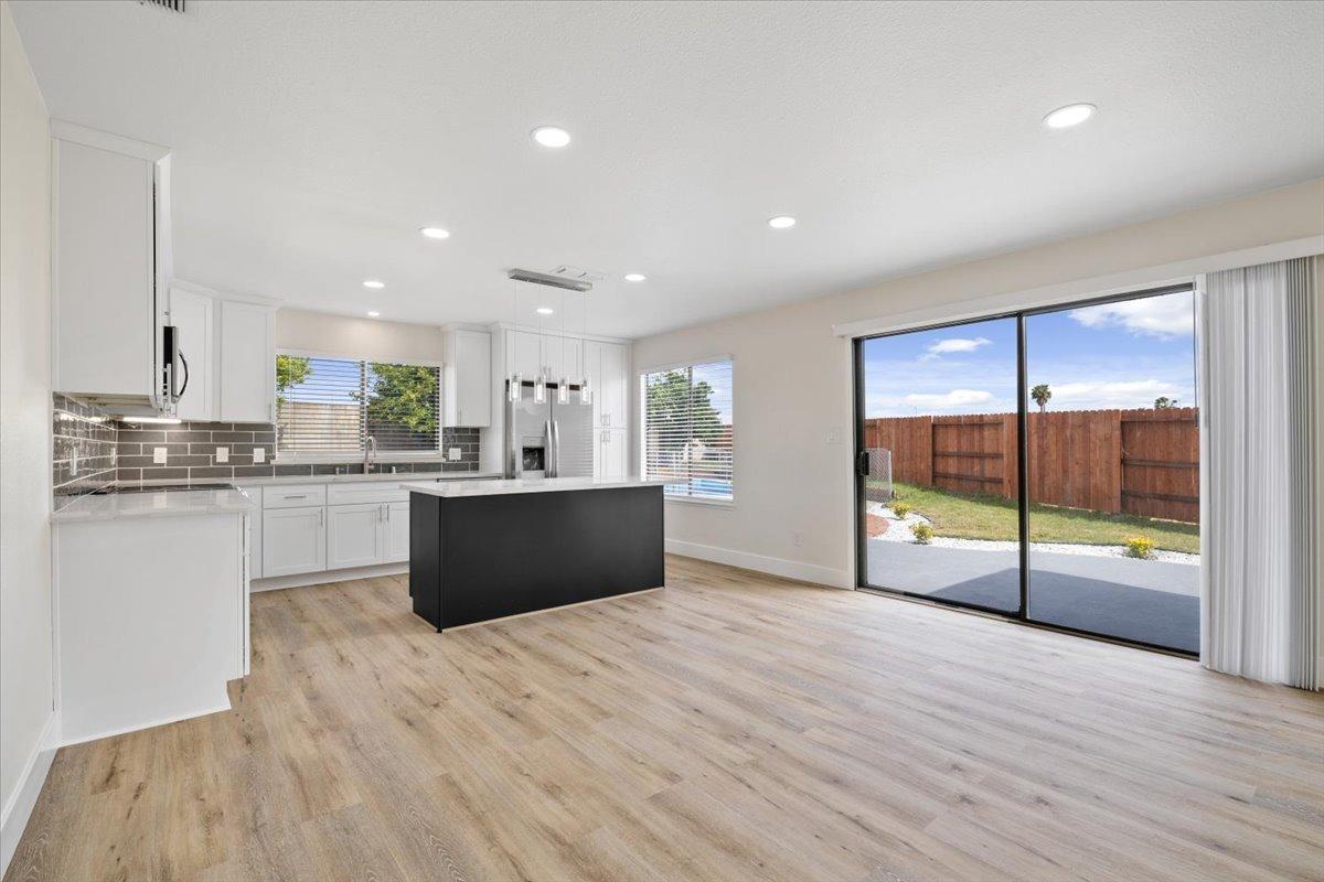 Detail Gallery Image 10 of 44 For 7 Anacapa, Sacramento,  CA 95823 - 4 Beds | 2 Baths