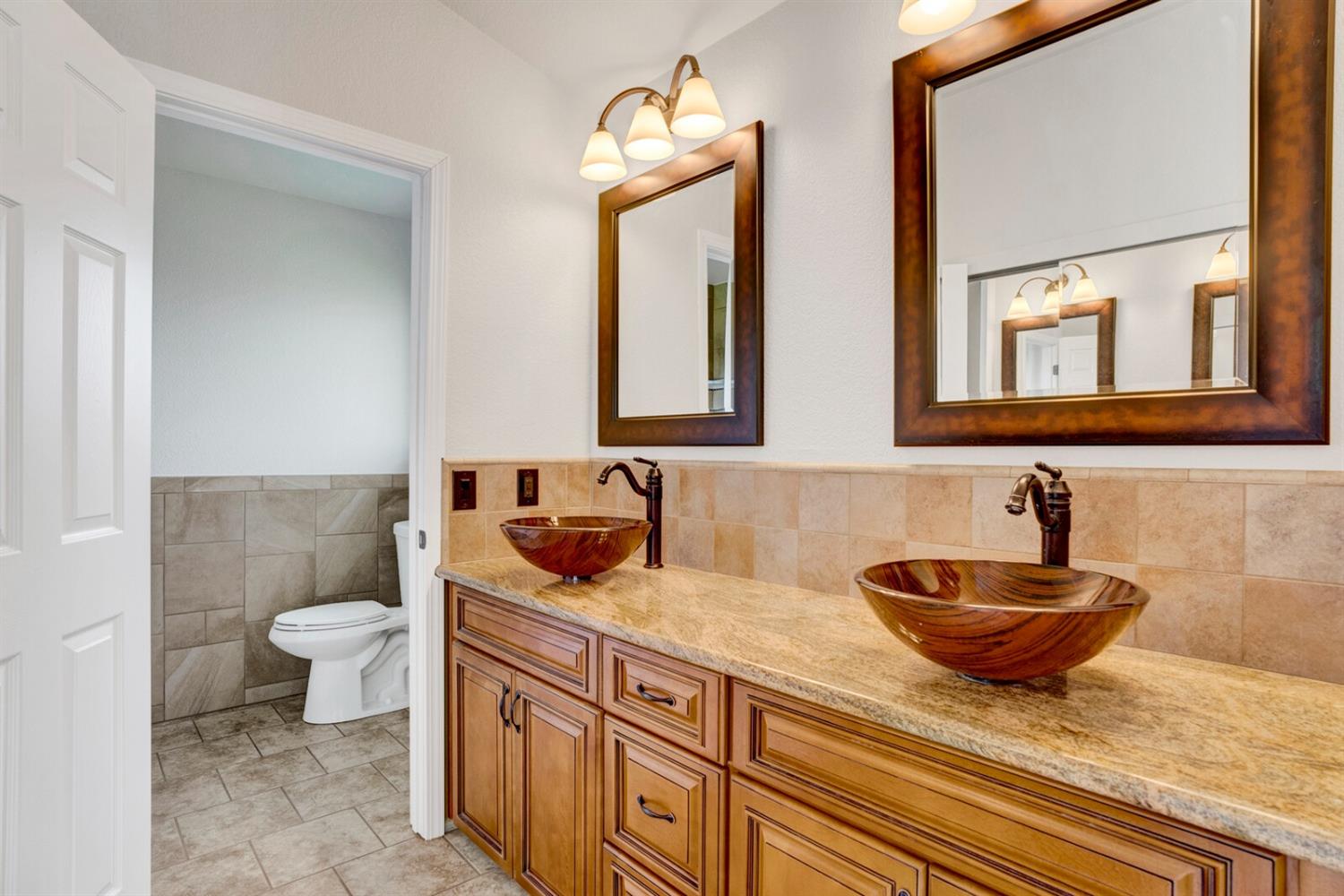 Detail Gallery Image 20 of 53 For 3817 Sheedy Ct, Antelope,  CA 95843 - 3 Beds | 2/1 Baths