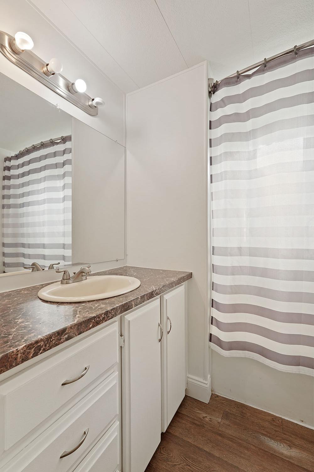 Detail Gallery Image 28 of 33 For 820 N Lincoln Way 24, Galt,  CA 95632 - 2 Beds | 1 Baths