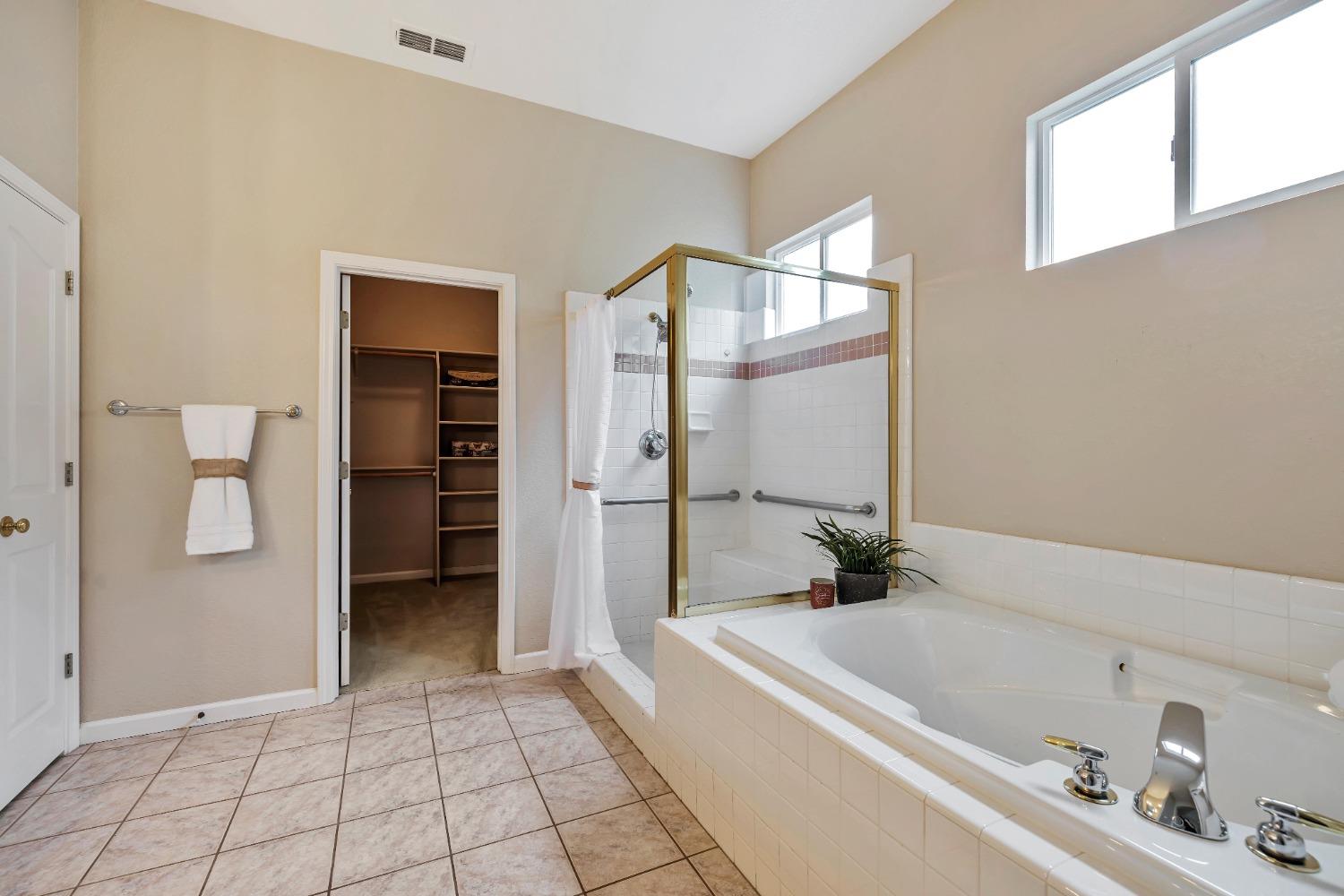 Detail Gallery Image 21 of 41 For 468 Williams St, Folsom,  CA 95630 - 4 Beds | 2 Baths
