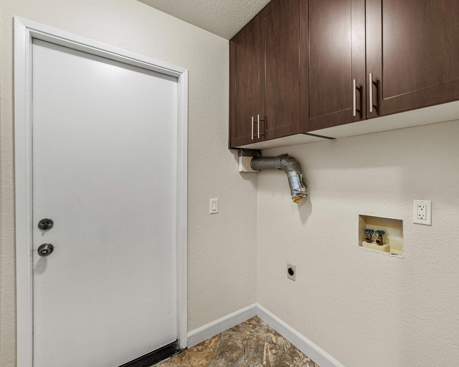 Detail Gallery Image 13 of 34 For 14182 Torrey Pines Dr, Auburn,  CA 95602 - 3 Beds | 2 Baths