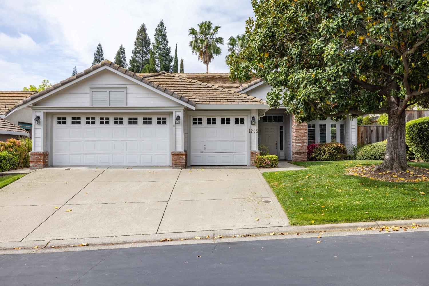 Photo of 1205 Mercedes Drive, Roseville, CA 95747