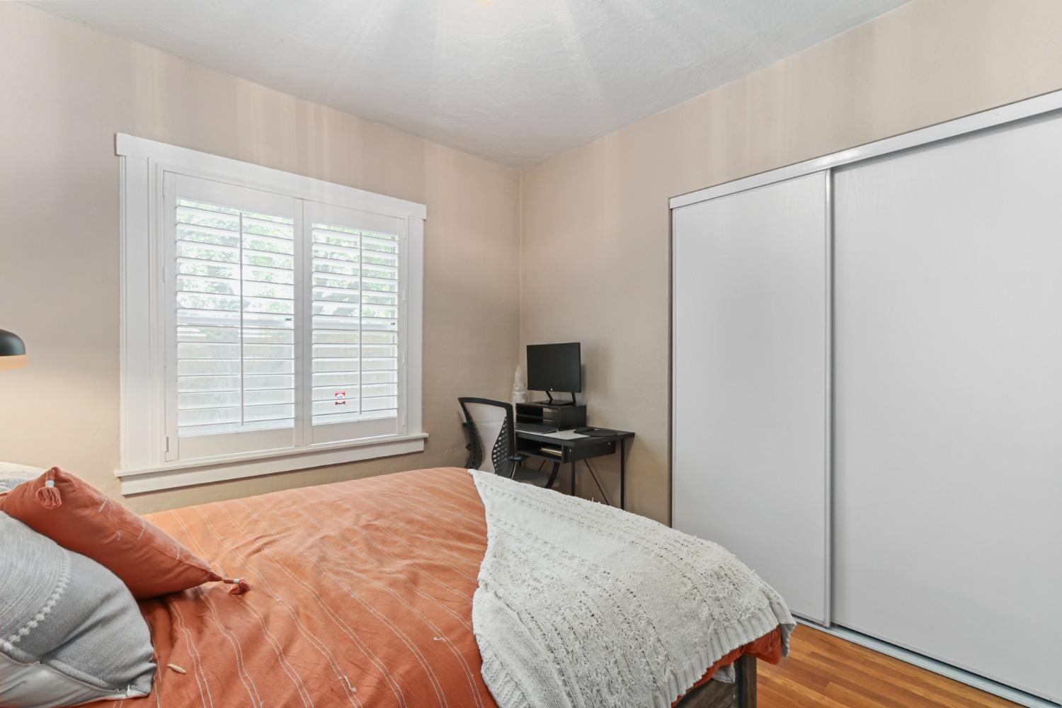 Detail Gallery Image 30 of 47 For 3220 24th St, Sacramento,  CA 95818 - 3 Beds | 2 Baths
