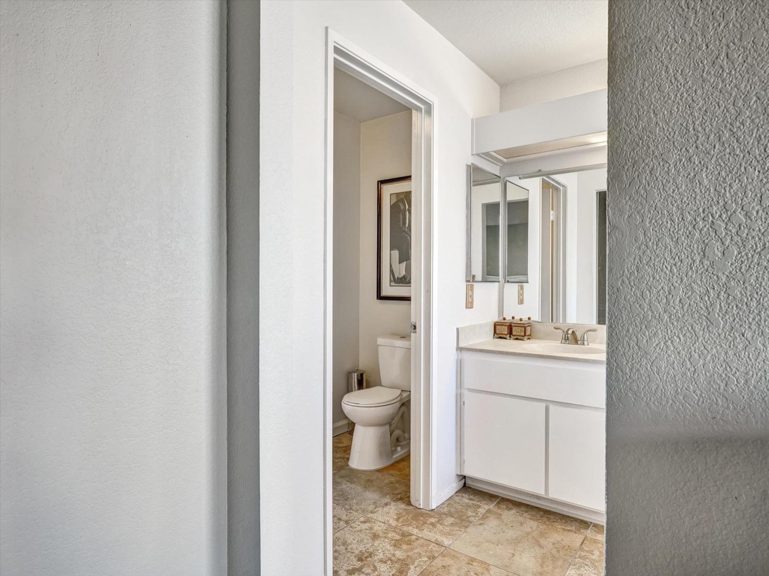 Detail Gallery Image 26 of 31 For 4735 Mendocino Terrace, Fremont,  CA 94555 - 3 Beds | 2/1 Baths