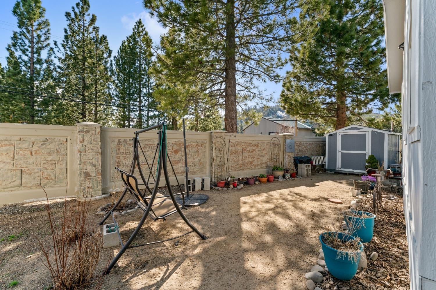 Detail Gallery Image 21 of 21 For 1080 Julie Lane 122, South Lake Tahoe,  CA 96150 - 3 Beds | 2 Baths