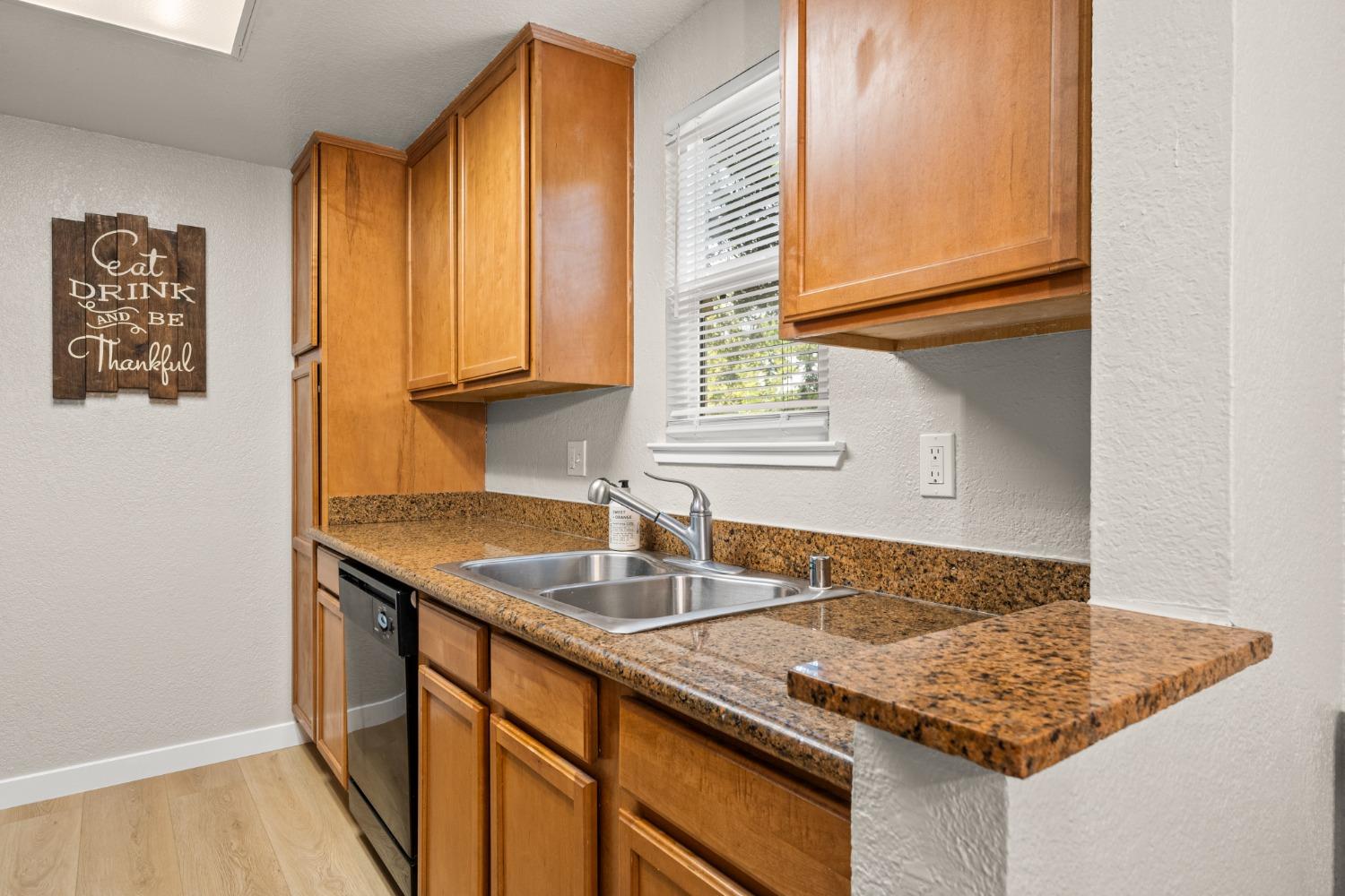 Detail Gallery Image 11 of 30 For 7131 Stella Ln #35,  Carmichael,  CA 95608 - 2 Beds | 2 Baths
