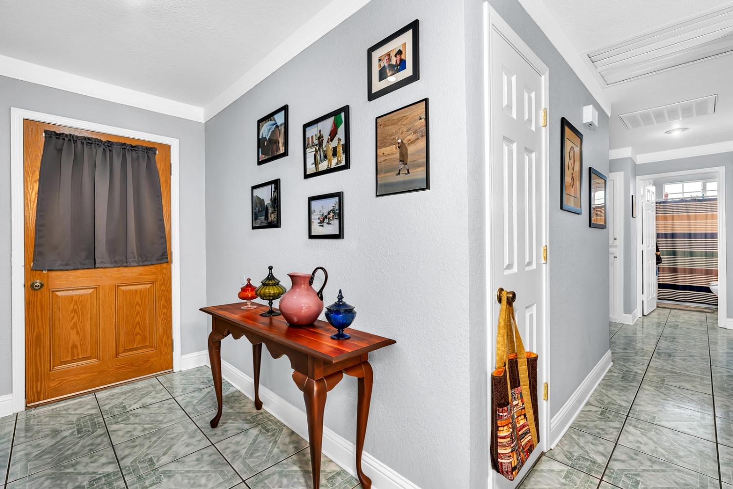 Detail Gallery Image 6 of 33 For 535 Columbia Ave, Merced,  CA 95340 - 4 Beds | 2 Baths