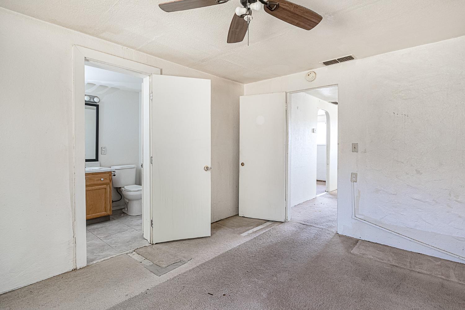 Detail Gallery Image 12 of 23 For 1132 N Mitchell Ave, Turlock,  CA 95380 - 2 Beds | 1 Baths