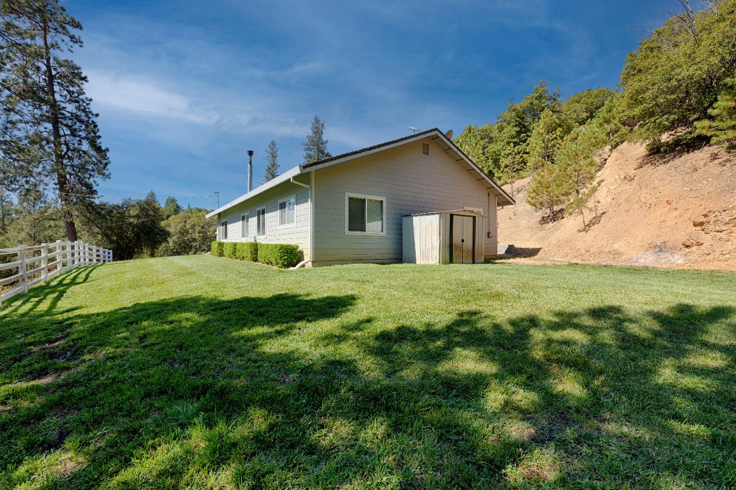 Detail Gallery Image 18 of 39 For 2990 Boole Rd, Applegate,  CA 95703 - 3 Beds | 2 Baths