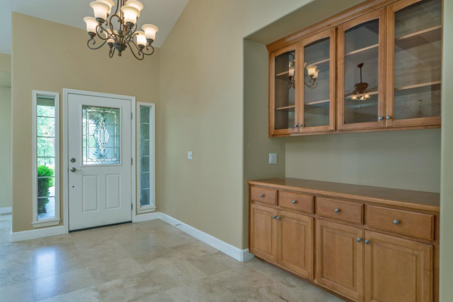 Detail Gallery Image 14 of 50 For 3619 Mira Loma Dr, Cameron Park,  CA 95682 - 5 Beds | 3/1 Baths