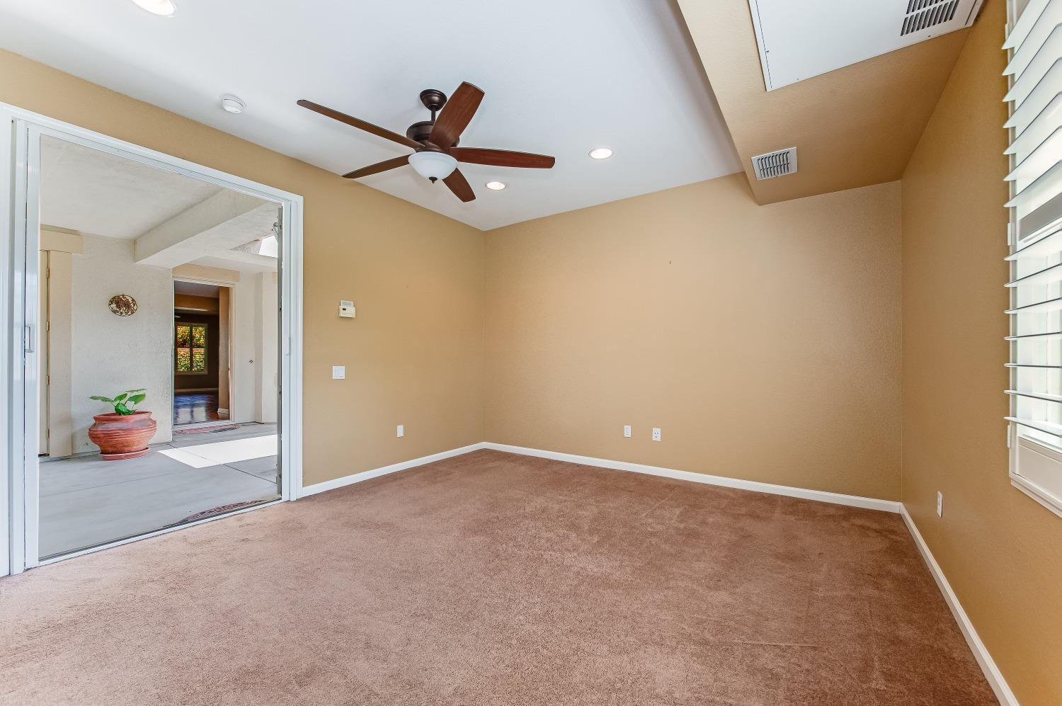 Detail Gallery Image 12 of 56 For 656 Gold Strike Ct, Lincoln,  CA 95648 - 2 Beds | 2 Baths