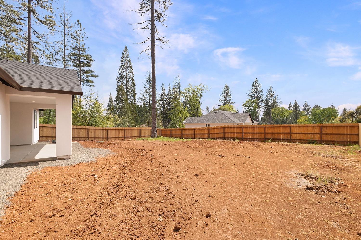 Detail Gallery Image 43 of 53 For 1642 Gate Ln, Paradise,  CA 95969 - 3 Beds | 2 Baths