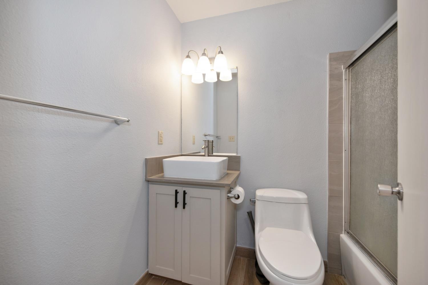 Detail Gallery Image 17 of 24 For 6520 Bremen Dr #2,  Citrus Heights,  CA 95621 - 2 Beds | 1 Baths