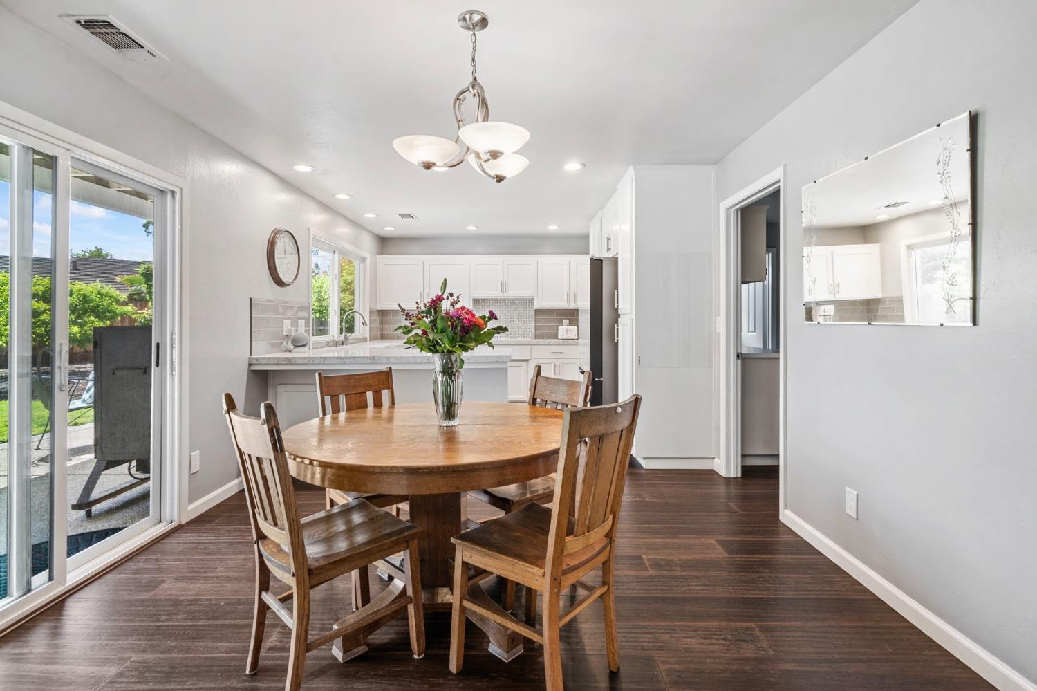 Detail Gallery Image 18 of 62 For 5204 Gadwall Ct, Stockton,  CA 95207 - 4 Beds | 2/1 Baths