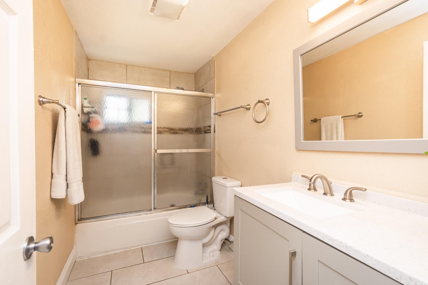Detail Gallery Image 26 of 36 For 1115 Jean Ave, Sacramento,  CA 95838 - 3 Beds | 1 Baths