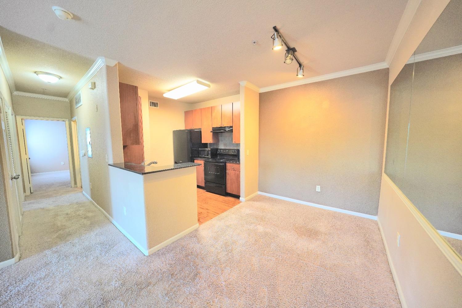 Detail Gallery Image 5 of 31 For 8434 Walerga Rd #233,  Antelope,  CA 95843 - 2 Beds | 2 Baths