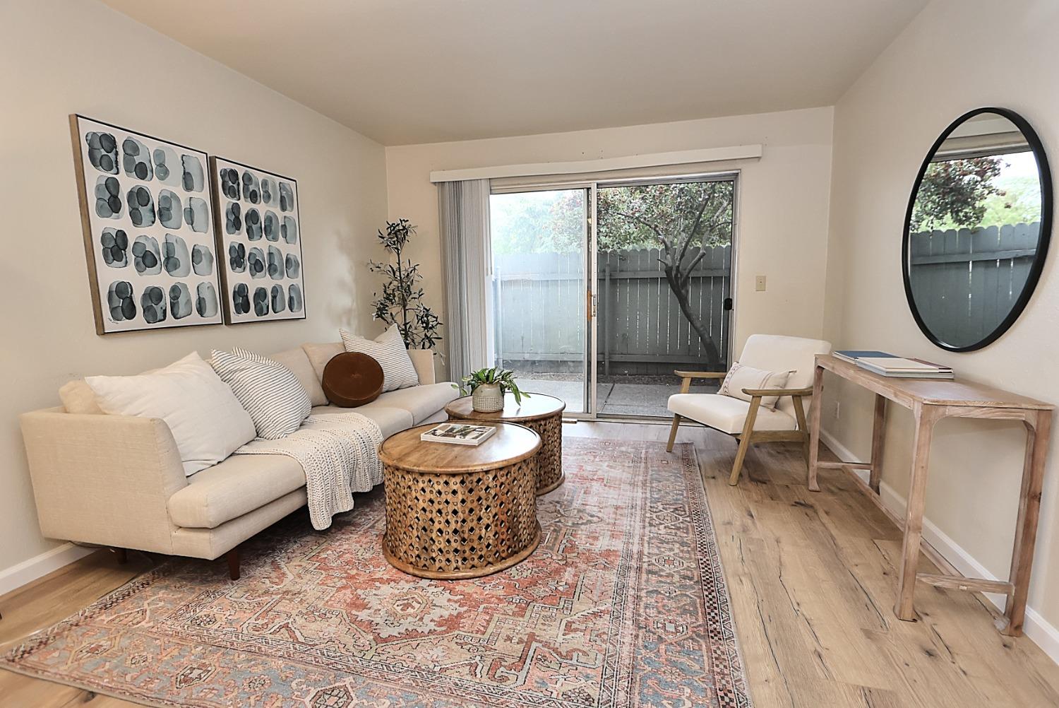 Detail Gallery Image 7 of 59 For 2950 Marconi Ave #108,  Sacramento,  CA 95821 - 1 Beds | 1 Baths