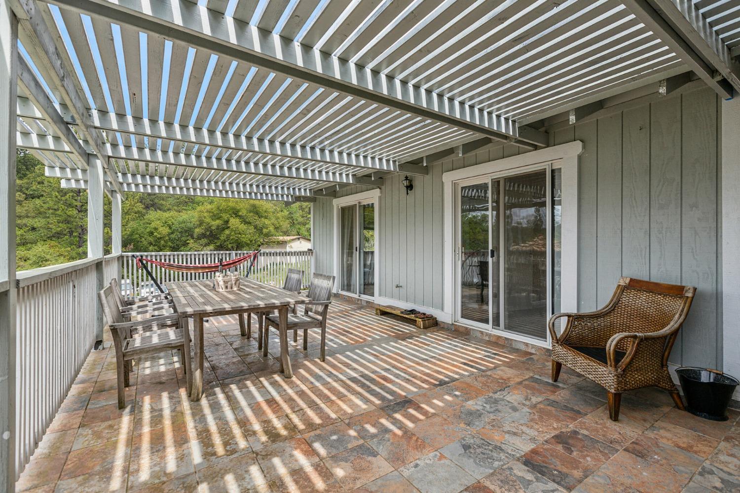 Detail Gallery Image 11 of 24 For 11075 Ironclad Rd, Rough And Ready,  CA 95975 - 4 Beds | 2 Baths