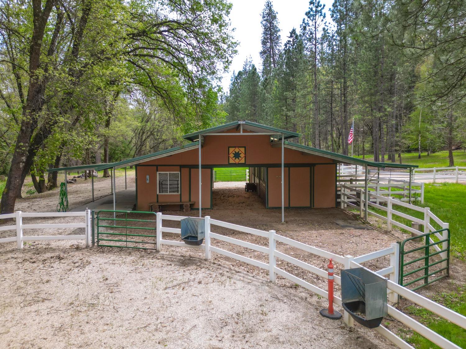 Detail Gallery Image 75 of 99 For 14080 Thoroughbred Loop, Grass Valley,  CA 95949 - 3 Beds | 2/1 Baths