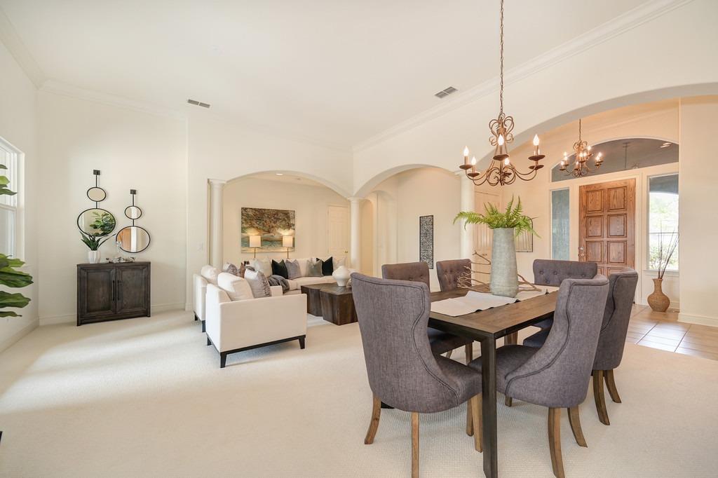 Detail Gallery Image 11 of 66 For 1424 Oak Hill Way, Roseville,  CA 95661 - 4 Beds | 2/1 Baths