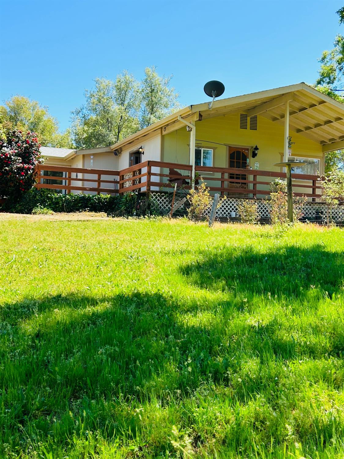 Photo of 4652 Sand Ridge Rd in Placerville, CA