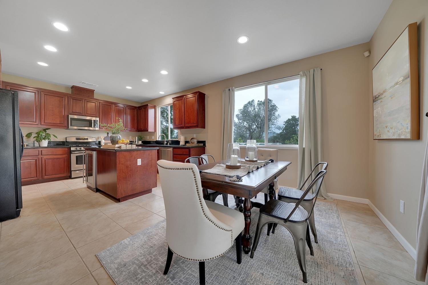Detail Gallery Image 36 of 90 For 150 Bridlewood Ln, Copperopolis,  CA 95228 - 3 Beds | 2/1 Baths