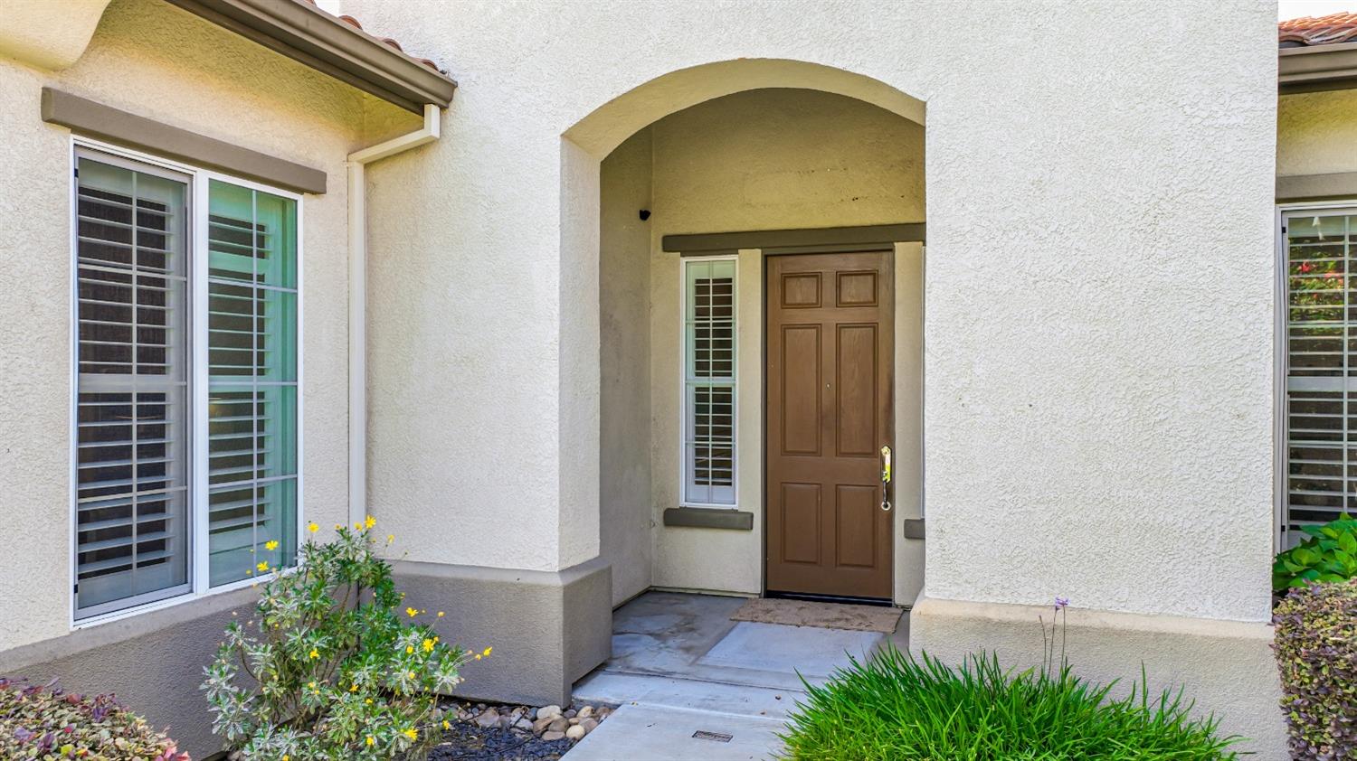 Detail Gallery Image 4 of 93 For 2411 Belle Glade Ln, Manteca,  CA 95336 - 2 Beds | 2/1 Baths