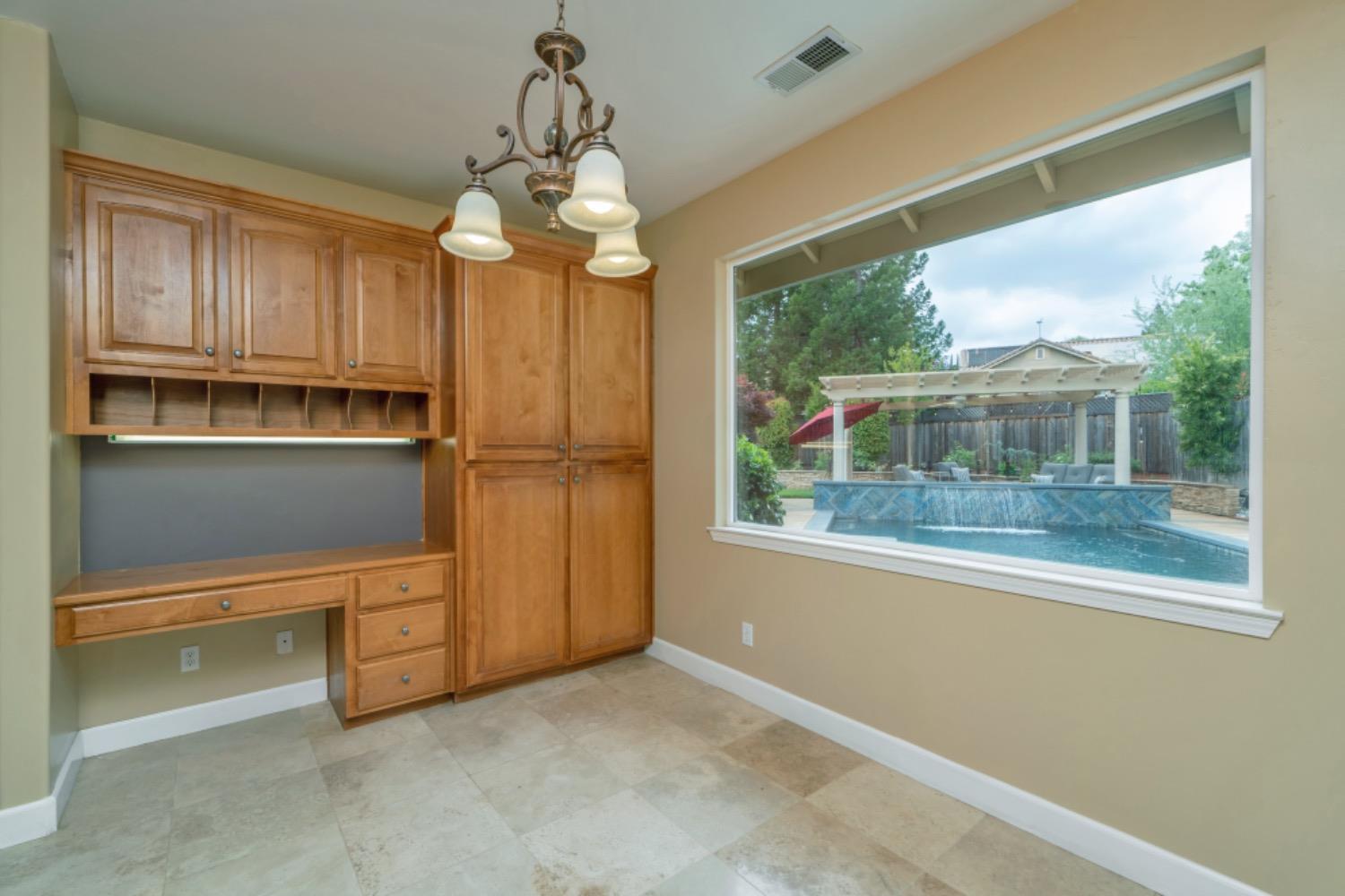 Detail Gallery Image 22 of 50 For 3619 Mira Loma Dr, Cameron Park,  CA 95682 - 5 Beds | 3/1 Baths