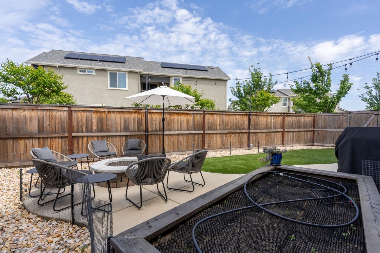 Detail Gallery Image 30 of 44 For 2916 Honey Opal Ave, Sacramento,  CA 95833 - 3 Beds | 2/1 Baths