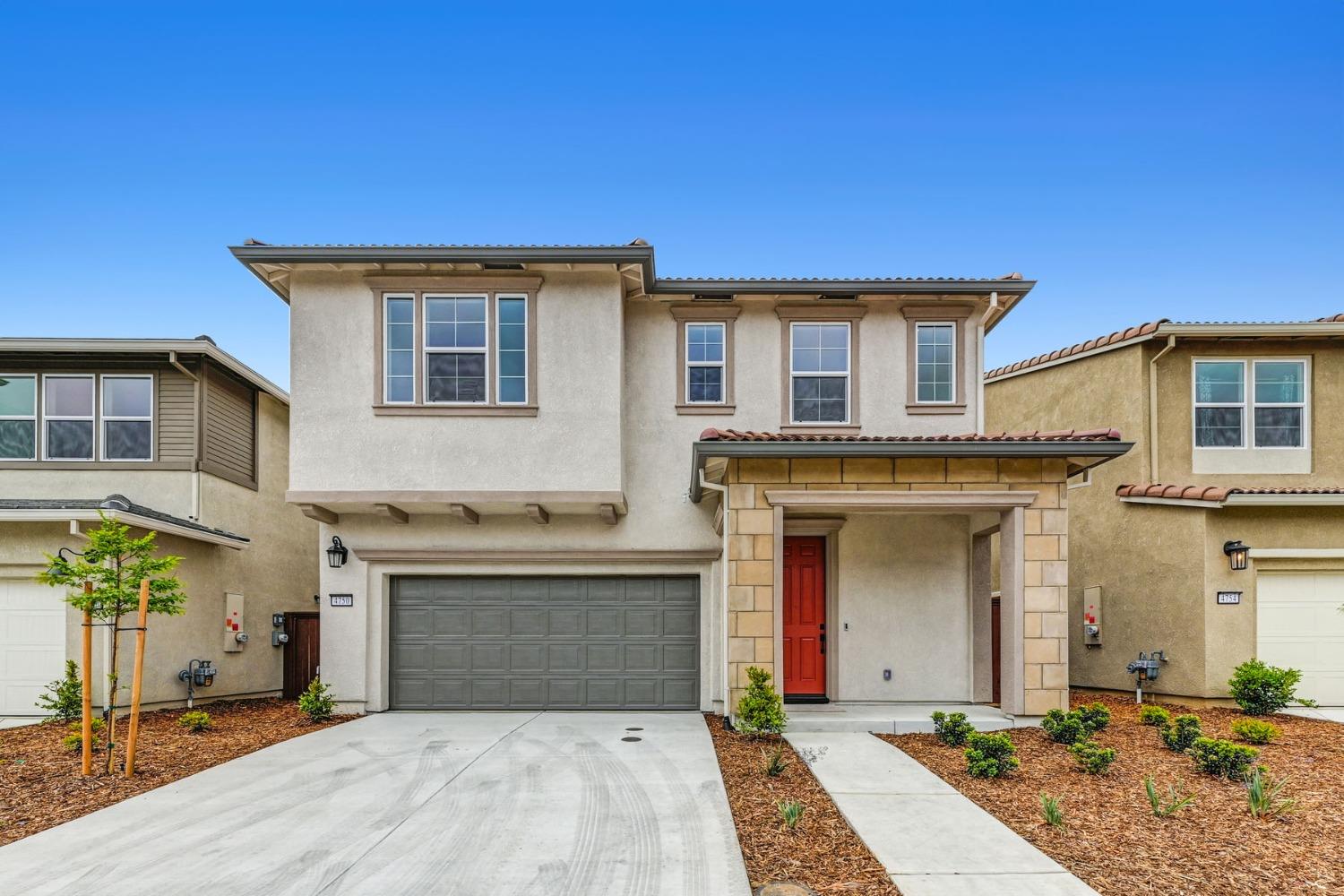 Detail Gallery Image 1 of 33 For 4750 Gailander Ct, Folsom,  CA 95630 - 3 Beds | 2/1 Baths