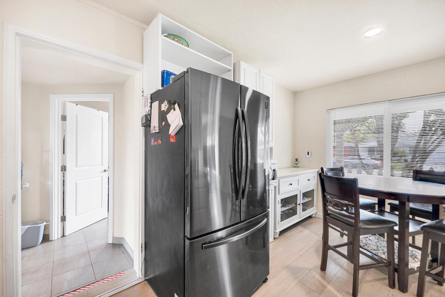 Detail Gallery Image 19 of 52 For 5673 James Way, Sacramento,  CA 95822 - 3 Beds | 1 Baths