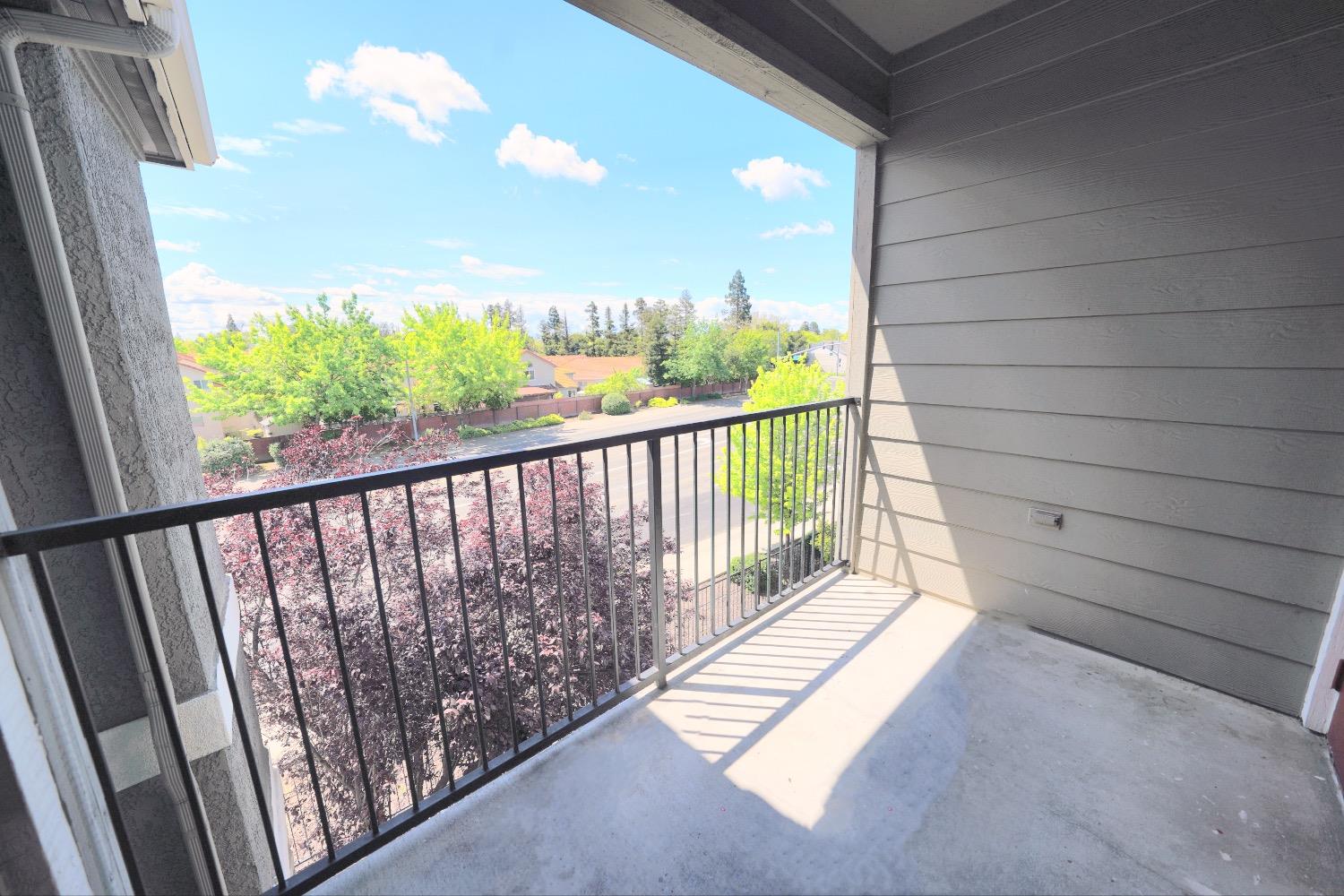 Detail Gallery Image 25 of 31 For 8434 Walerga Rd #233,  Antelope,  CA 95843 - 2 Beds | 2 Baths