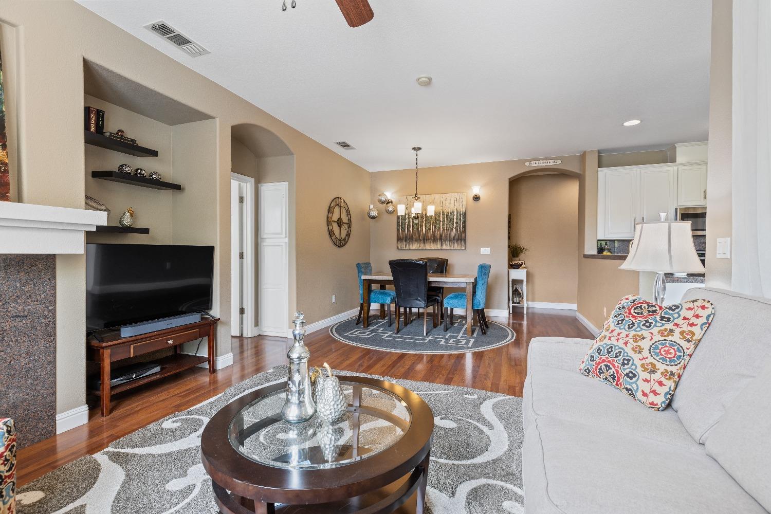 Detail Gallery Image 5 of 21 For 1609 Kentucky Way #53,  Rocklin,  CA 95765 - 2 Beds | 2 Baths