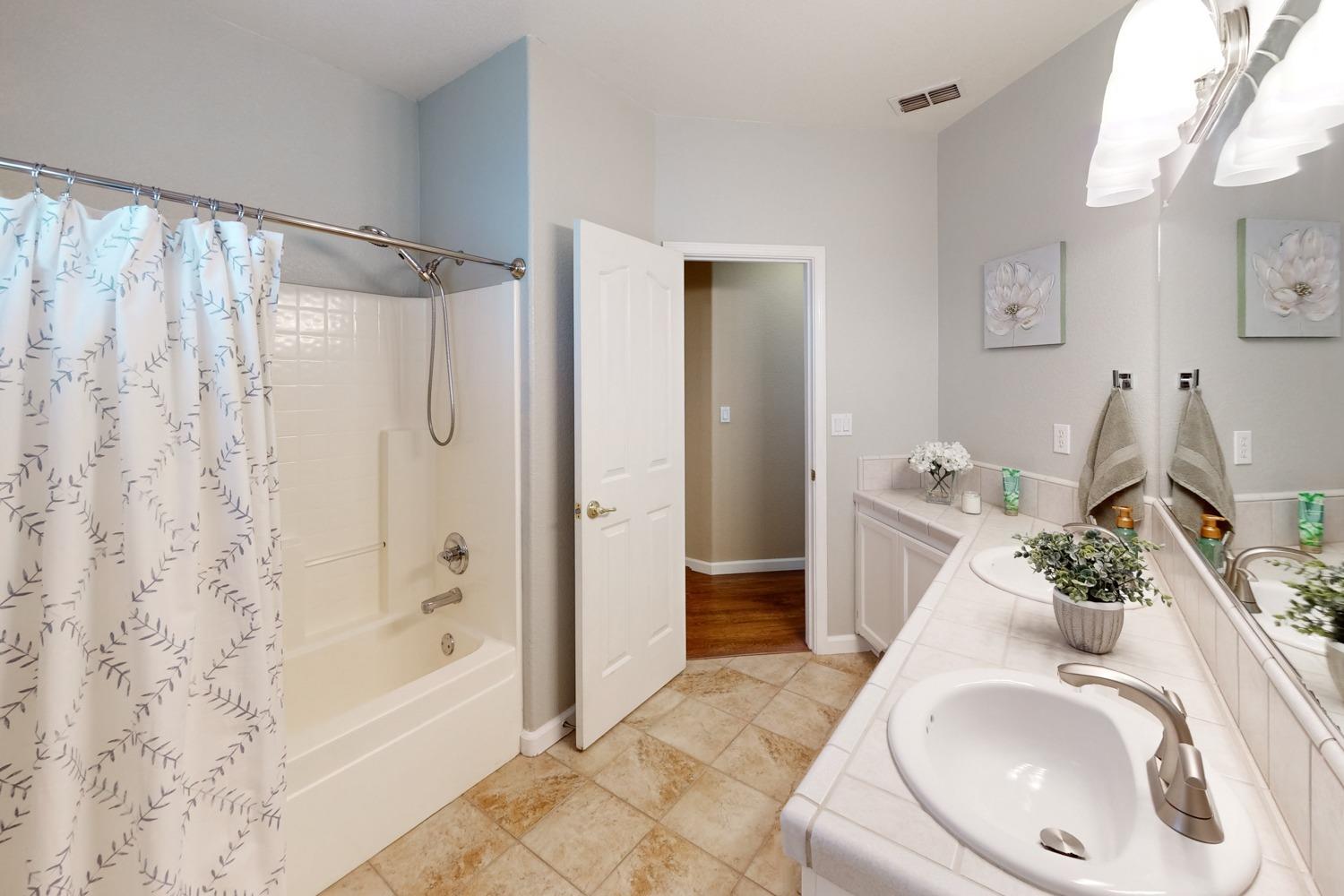 Detail Gallery Image 21 of 53 For 1809 Tumber Way, Yuba City,  CA 95993 - 3 Beds | 2 Baths