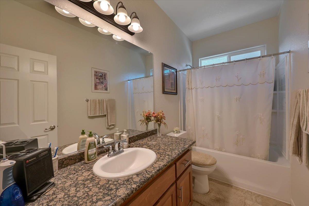 Detail Gallery Image 19 of 34 For 5668 Meadow Brook Way, Marysville,  CA 95901 - 3 Beds | 2 Baths