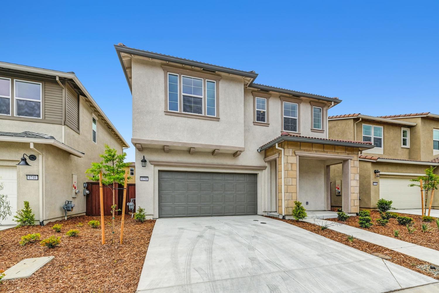 Detail Gallery Image 2 of 33 For 4750 Gailander Ct, Folsom,  CA 95630 - 3 Beds | 2/1 Baths