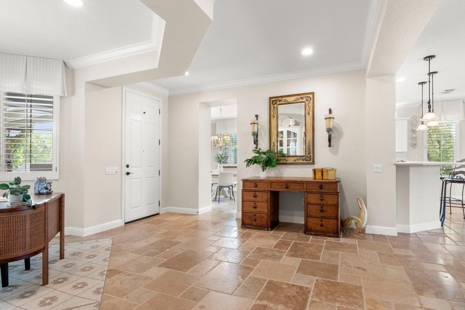 Detail Gallery Image 12 of 43 For 1152 Castleberry Ln, Lincoln,  CA 95648 - 2 Beds | 2 Baths