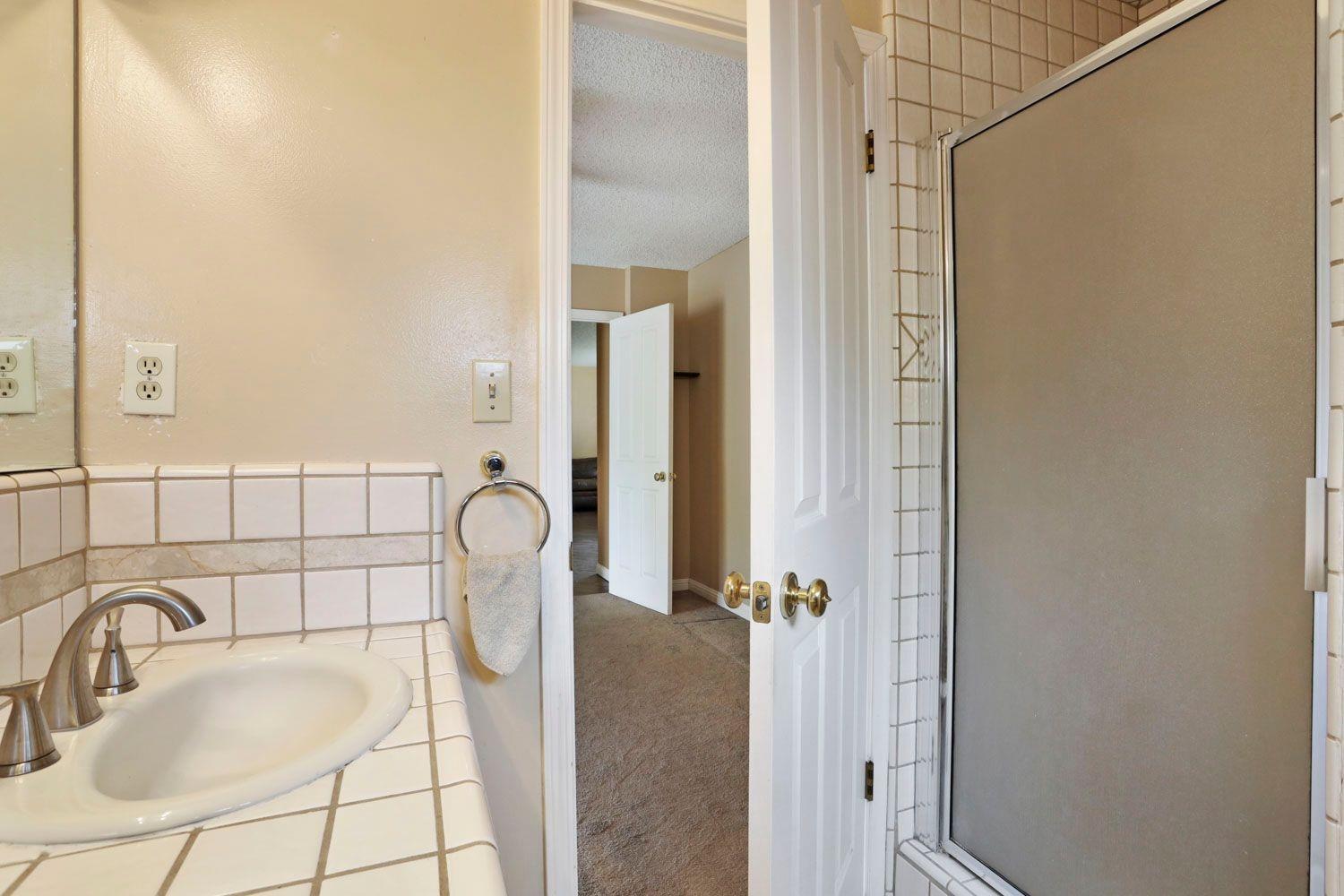 Detail Gallery Image 27 of 45 For 1516 Tiburon Ct, Modesto,  CA 95350 - 3 Beds | 2 Baths