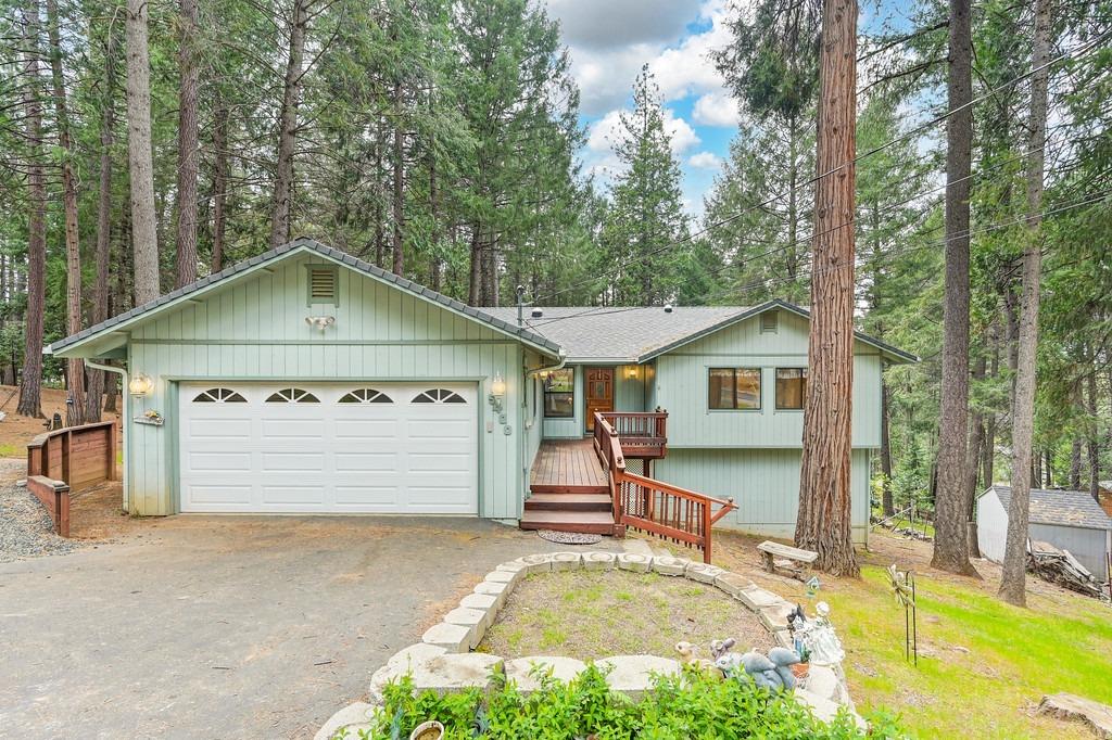 Detail Gallery Image 1 of 51 For 5400 Buttercup Dr, Pollock Pines,  CA 95726 - 3 Beds | 2 Baths