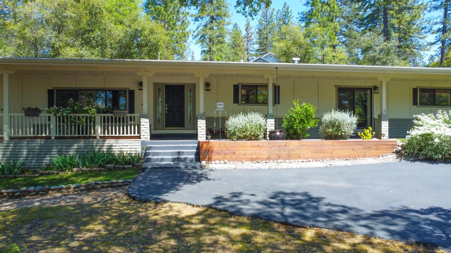 Photo of 1066 Kimi Wy in Placerville, CA
