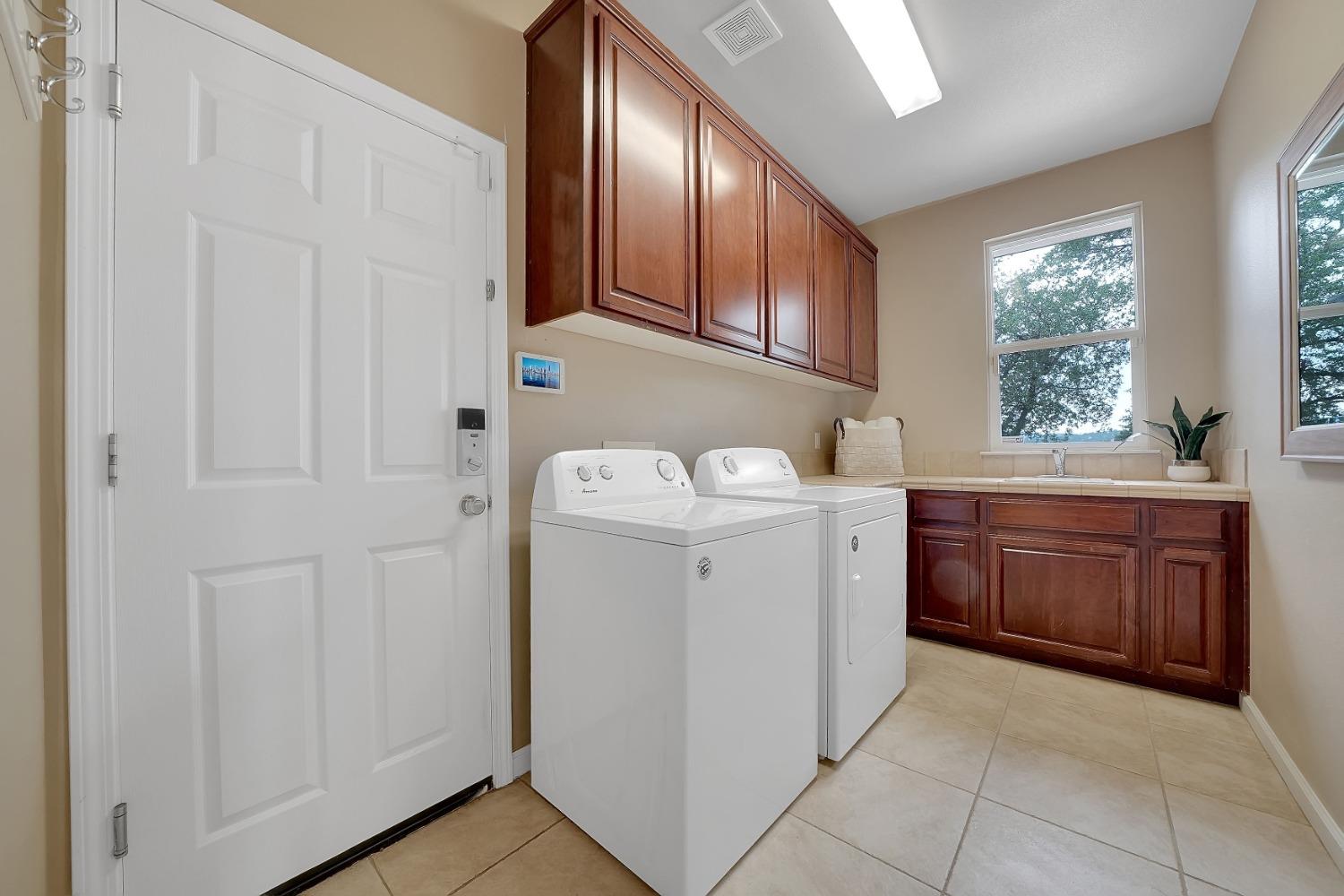Detail Gallery Image 69 of 90 For 150 Bridlewood Ln, Copperopolis,  CA 95228 - 3 Beds | 2/1 Baths
