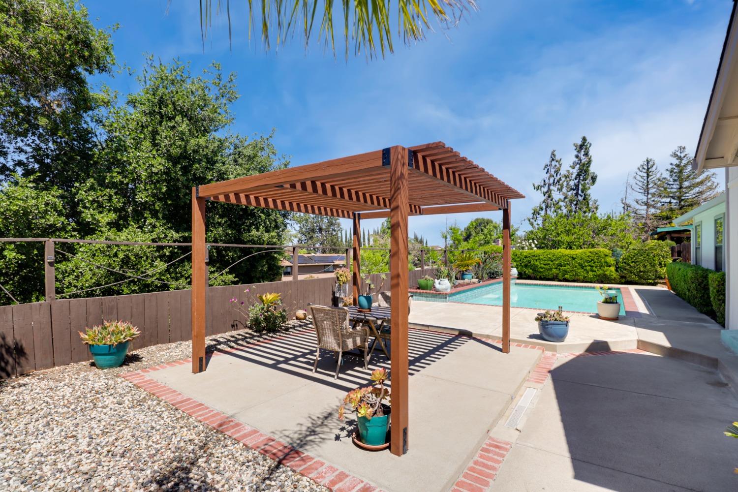 Detail Gallery Image 41 of 49 For 325 Redrock Dr, Antioch,  CA 94509 - 3 Beds | 2 Baths