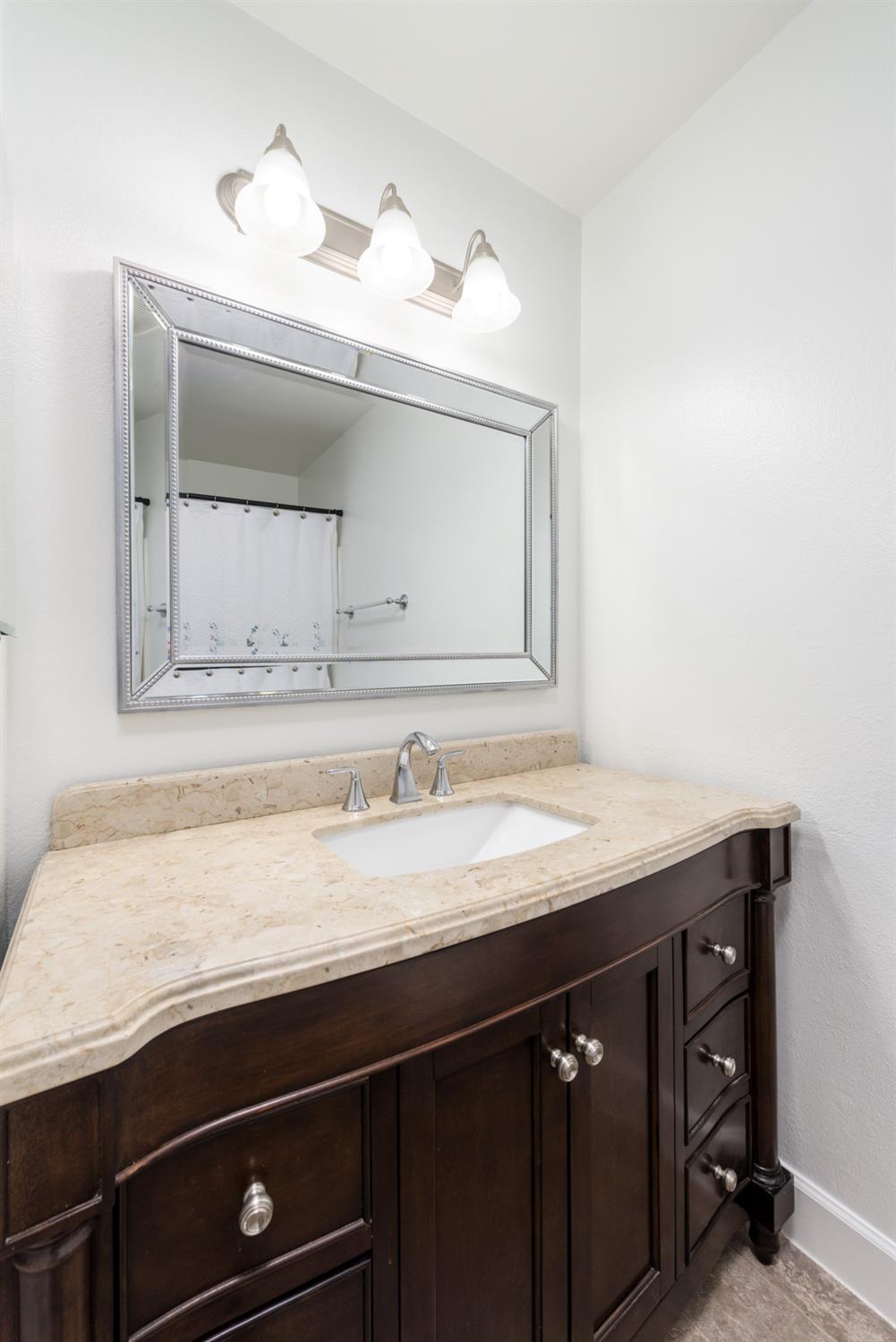 Detail Gallery Image 19 of 35 For 33 Nevada Ave, Woodland,  CA 95695 - 3 Beds | 2 Baths